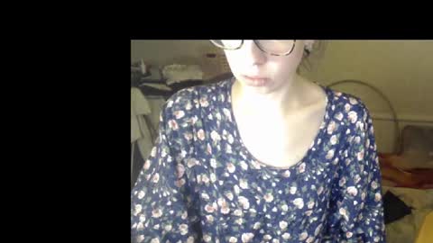 Snapshot of beettydream chatting on February 2025 08:54:01 PM BeettyDream online show from February 2025 08:54:01 PM