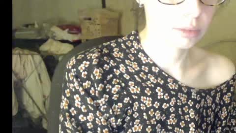 Snapshot of beettydream chatting on March 2025 07:16:02 PM BeettyDream online show from March 2025 07:16:02 PM