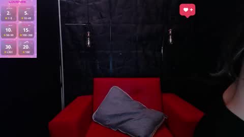 bela_stg online show from September 2025 01:00:02 PM