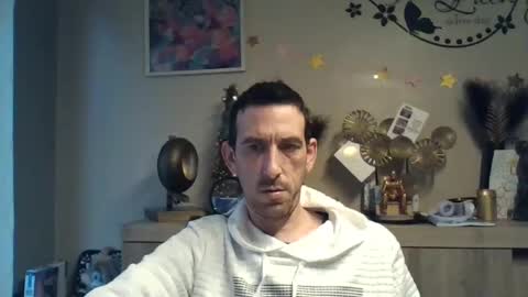 Snapshot of belgianboy33 chatting on December 2024 08:34:02 AM Dreamcock online show from December 2024 08:34:02 AM