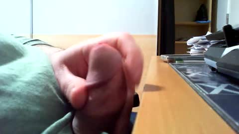 belgianfatcock online show from February 2026 07:29:02 AM