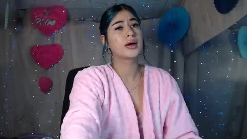 modelo independiente online show from January 2025 11:01:02 PM