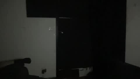 Dee Belinda X online show from March 2025 06:44:01 PM