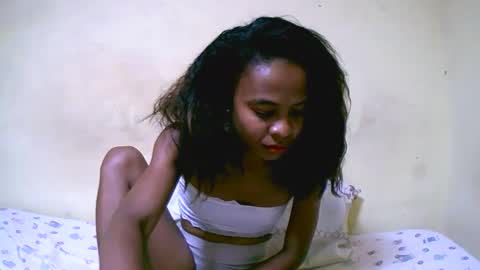 bella193999 online show from December 2024 02:55:01 PM