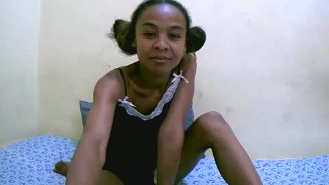 bella193999 online show from December 2025 06:06:01 PM