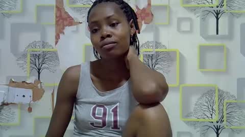 Snapshot of bella307697 chatting on September 2025 10:32:01 PM Bella online show from September 2025 10:32:01 PM