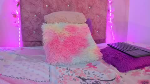 Melanie  online show from January 2025 09:53:01 PM