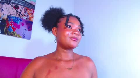 Snapshot of bella_adara1 chatting on February 2025 06:45:02 AM CAMILA online show from February 2025 06:45:02 AM