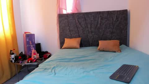 Bella and Andrew special couple online show from April 2026 09:12:02 PM