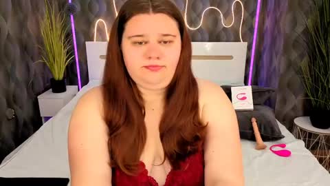 bella_blvack online show from April 2026 05:30:01 AM