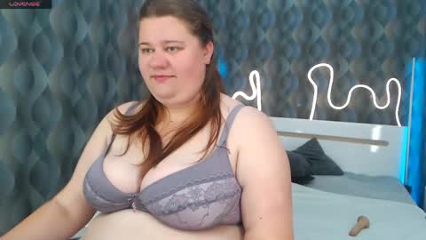 Snapshot of bella_blvack chatting on June 2026 05:43:02 AM bella_blvack online show from June 2026 05:43:02 AM