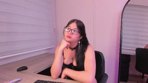 Snapshot of bella_corbin chatting on July 2026 07:53:02 PM Bella Corbin online show from July 2026 07:53:02 PM