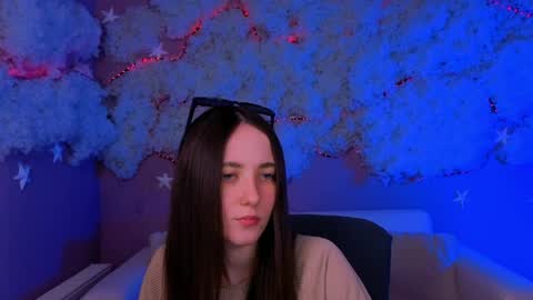 Bella online show from April 2026 01:41:01 PM