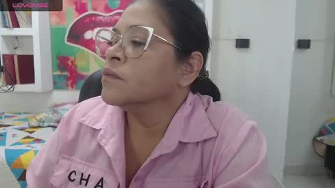 lady online show from September 2025 11:45:01 AM