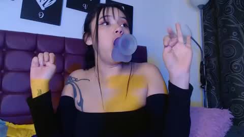 Valentina online show from March 2025 10:13:02 AM