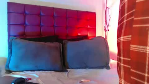 Valentina online show from March 2026 12:17:01 AM