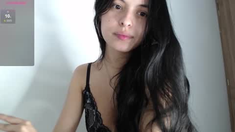   online show from December 2024 03:52:02 AM
