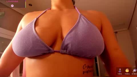 bella_pocahontas3 online show from October 2025 09:57:01 PM