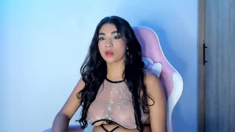 bella_ricci_ online show from March 2025 06:41:01 AM