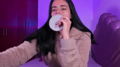 Valeria Model Independent online show from November 2025 04:33:02 AM