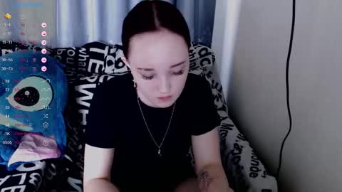 Snapshot of bellaabey chatting on September 2025 12:50:02 PM Bella online show from September 2025 12:50:02 PM