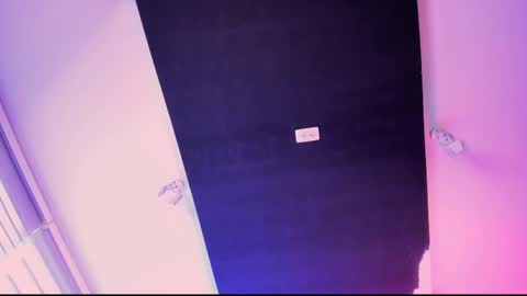 bellaastorm online show from October 2025 10:10:02 PM