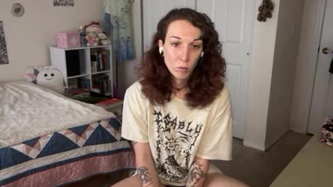 bellababy444 online show from June 2026 05:06:01 PM