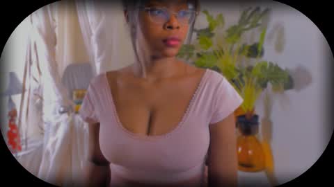 Bellah Blakes-Sarah Scrumptious Lee online show from September 2025 06:59:01 AM