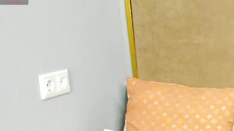 bellacandys online show from April 2026 01:32:01 AM