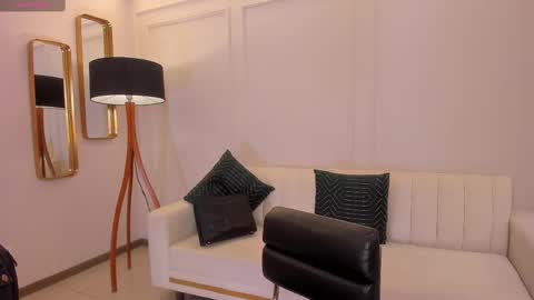  Bella C  online show from February 2025 11:25:01 AM