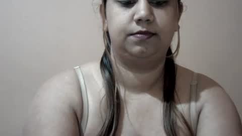 bellachow10 online show from September 2025 07:10:02 AM