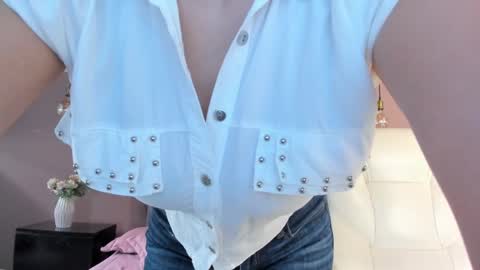 Bella Clair online show from February 2025 07:53:02 PM