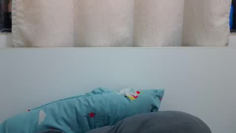 bellacrystall online show from March 2026 06:39:01 AM