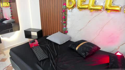 belladuboiss_ online show from December 2024 04:48:02 PM