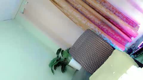 Bella rowt online show from September 2025 02:27:02 AM