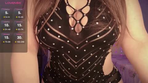 Bella Monroe online show from December 2025 03:11:02 AM