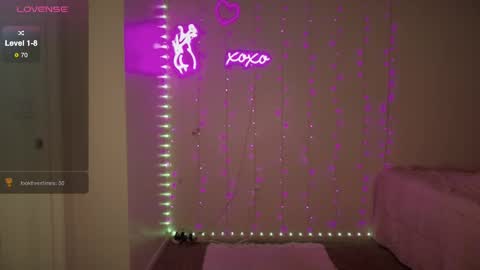 Bella Monroe online show from April 2026 04:56:01 AM