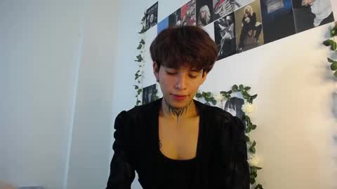 bellamy0955 online show from April 2026 03:34:02 AM