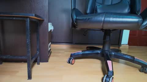 Camille  online show from December 2025 09:41:02 PM