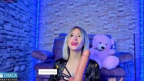 Snapshot of bellaodisea chatting on May 2026 07:20:02 PM online show from May 2026 07:20:02 PM