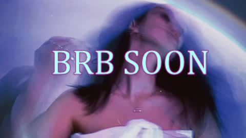 bellaparker_ online show from April 2026 09:13:01 AM