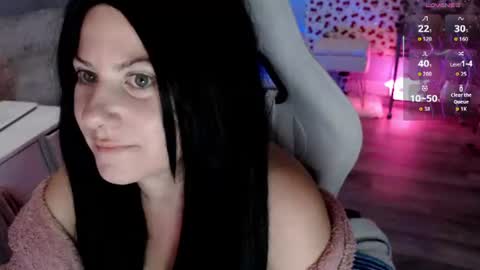 Snapshot of bellastar84 chatting on July 2026 08:34:02 AM Starr40 online show from July 2026 08:34:02 AM