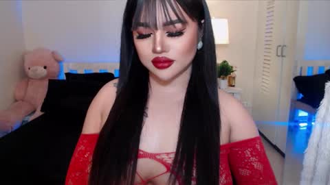 Snapshot of bellaswildcummer chatting on February 2025 06:29:02 PM BELLA JONES online show from February 2025 06:29:02 PM