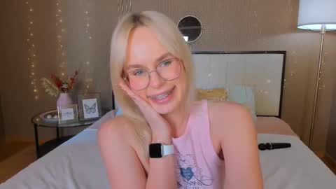 Bella online show from February 2026 06:40:02 AM