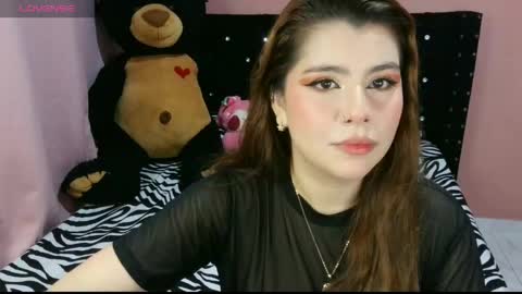 Aleja  online show from May 2026 01:33:02 AM