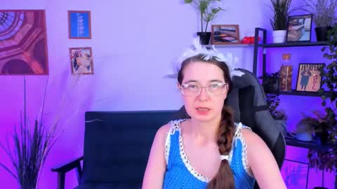 Bella. Ntmu online show from December 2024 11:47:02 PM