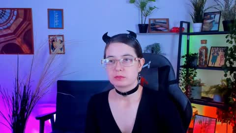 Bella. Ntmu online show from December 2024 06:16:01 PM