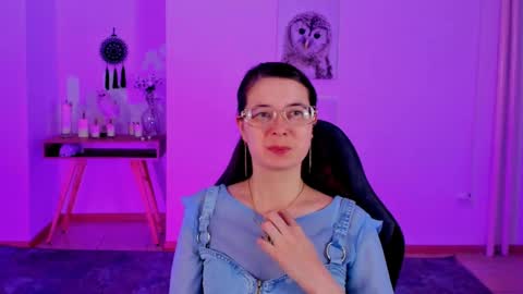 Bella. Ntmu online show from January 2025 11:01:02 PM