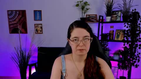 Bella. Ntmu online show from January 2025 10:55:02 PM