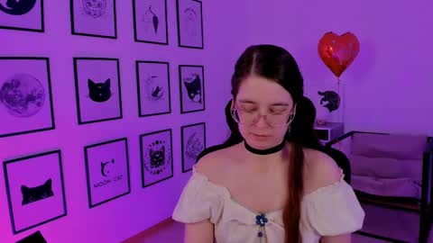 Bella. Ntmu online show from February 2025 05:07:01 PM
